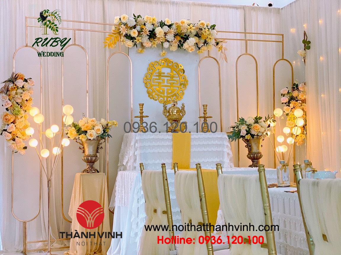 Ghế Chiavari luôn là sự lựa chọn hoàn hảo cho tiệc cưới