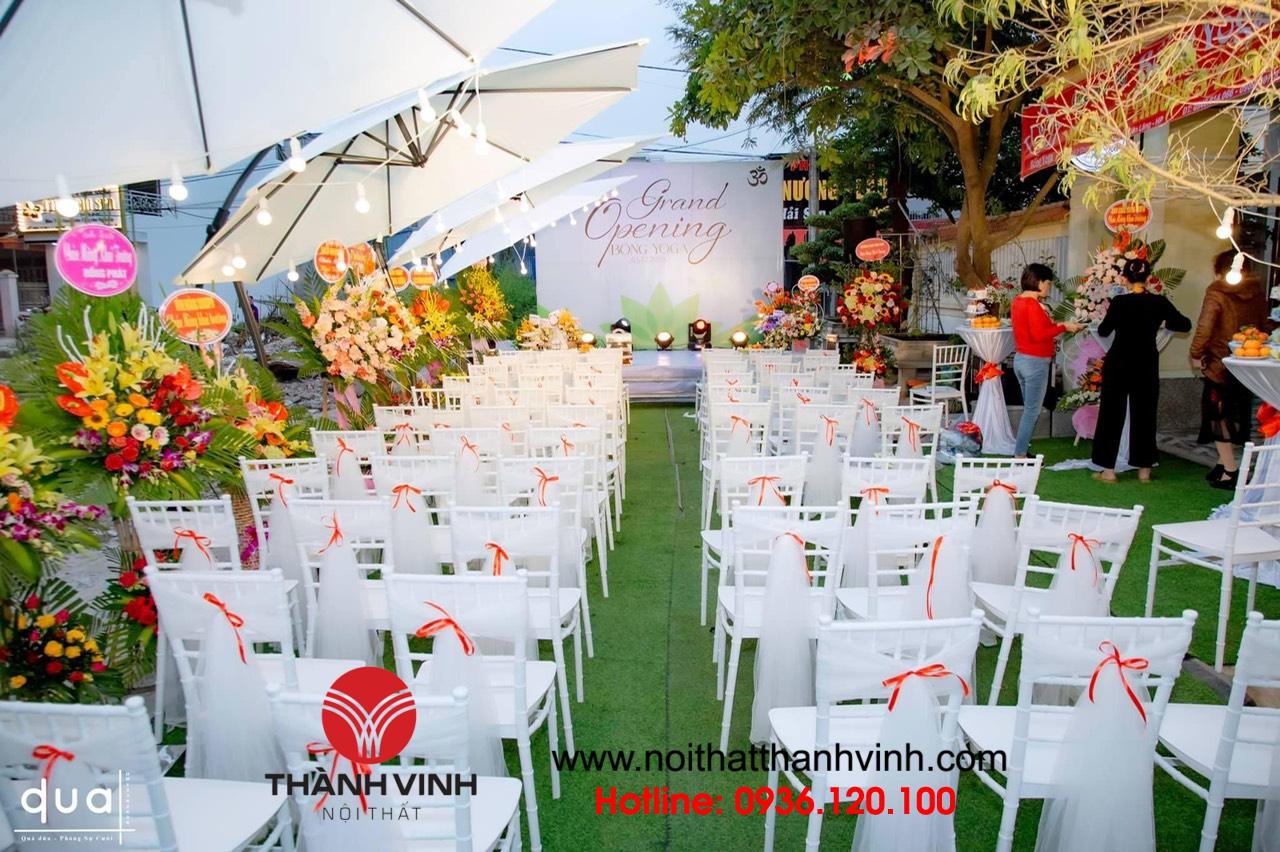 Ghế Chiavari sở hữu thiết kế thanh lịch, trang nhã 